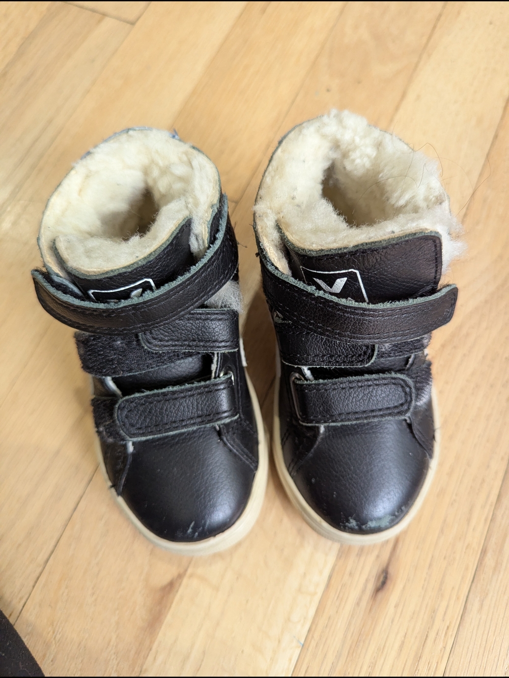 Veja Kids Black Leather Sneakers with Cream Shearling Lining